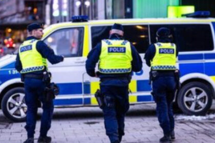 un barbat din suedia acuzat ca si a vandut sotia pentru servicii sexuale catre peste 120 de barbati 69cac7fadc795