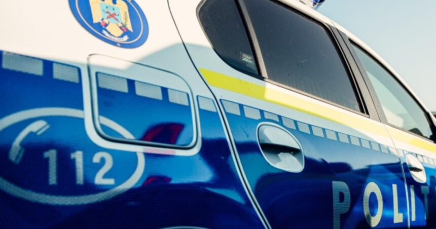 un tanar din arad a agresat un politist care a intervenit la accidentul pe care el il provocase a incercat sa i fure arma si catusele 69ca690eeb767