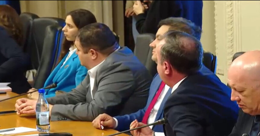 video adrian caciu reclamat la cncd dupa ce i a spus unui deputat udmr ca nu stie ce inseamna sa fii roman usr sa nu toleram xenofobia 69b3f50ac742c