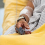 video anchete la galati dupa moartea unui pacient de 83 de ani rudele acuza ca barbatul a fost plimbat timp de 16 ore intre doua spitale 69ba349a1ba02