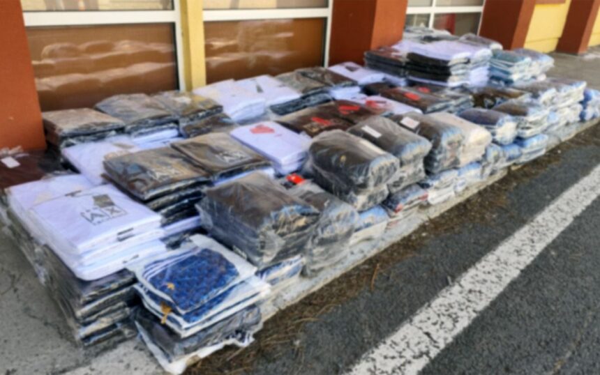 video captura record pe dn 38 langa negru voda politistii au confiscat produse contrafacute de 3 milioane de lei 69b3de15307c3