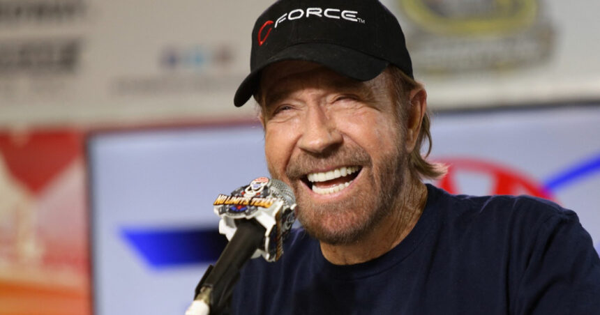 video chuck norris a murit indragitul actor avea 86 de ani 69bd59b795def