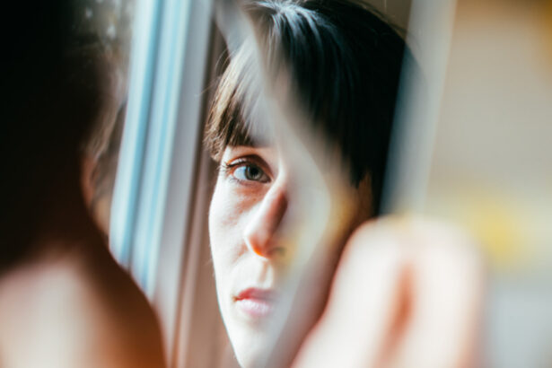 video credeam ca o sa ma judece lumea trei romani din 100 sufera de depresie insa putini ajung la medic ce face statul 69b4fcafa0e46