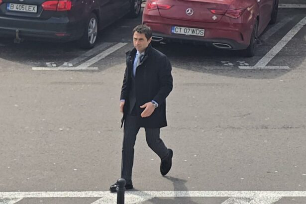 video cristian radu a ajuns la curtea de apel va reveni la primaria mangalia 69cb8aa6e0c31