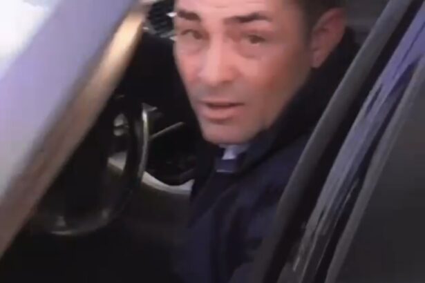 video cu flagrantul dna cum primeau mita sefii vamii din portul constanta 69ac5ac59578c