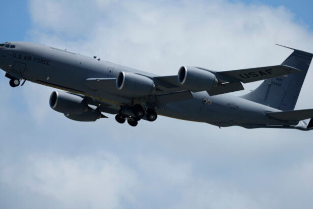 video cum s a desfasurat prima misiune a avioanelor sua stationate la bucuresti 69bd0fdd8fd1b