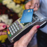 video daruitul de flori e un ritual o obligatie sociala vanzari record de flori la inceput de martie la ce suma se ridica tranzactiile 69a67fdaad2c3