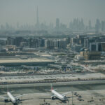 video explozie deasupra aeroportului din dubai zborurile au fost suspendate dupa interceptarea unei drone eau acuza un atac din iran 69abefddad81c