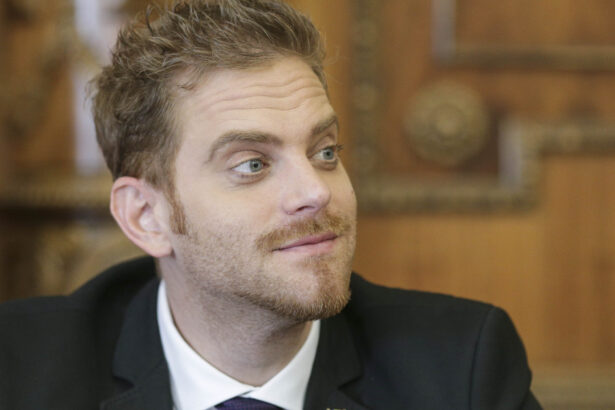 video ilan laufer si gemenii sai de 5 ani au fost loviti de o masina cand traversau strada pe trotineta in bucuresti 69b9296cae256