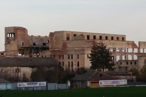 video momentul exploziei vechea termocentrala de la ovidiu construita in anii 50 a fost pusa la pamant 69c3b33b1a986