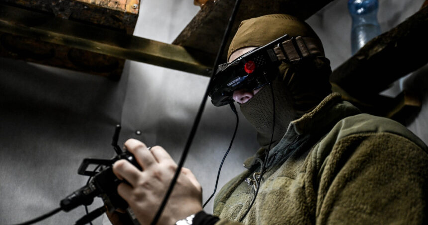 video momentul in care dronele ucrainene distrug trei lansatoare multiple de rachete rusesti in crimeea 69c933ad1fed2