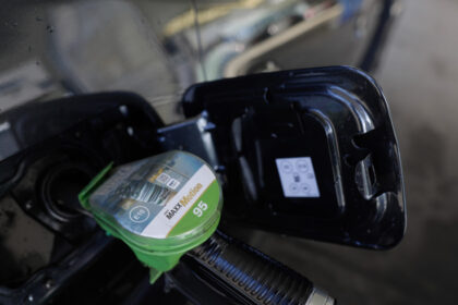 video pretul carburantilor ramane neschimbat fiscal nicusor dan exclude interventia statului asupra accizelor nici in minus nu putem 69aa69e02b198