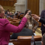 video stai in banca ta anamaria gavrila tipa la o colega de partid in plenul parlamentului nu vorbesti tu in numele pot 69bc5dd6af871