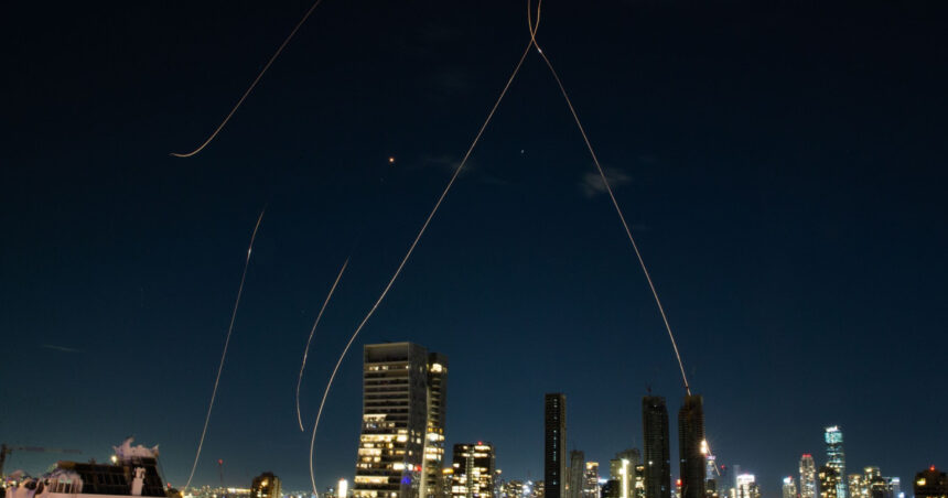 video trei rachete balistice iraniene doborate cu 15 interceptori patriot rusia ar fi aratat iranulul cum sa si modifice rachetele 69ab4aa380661