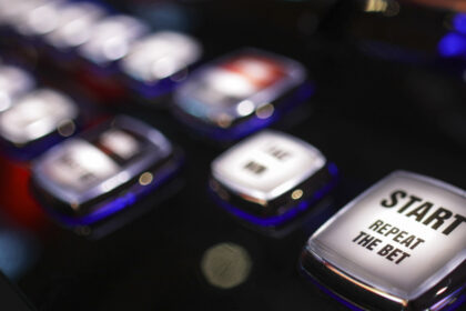 video un important oras din romania ar putea muta salile de jocuri de noroc in zone industriale sa si desfasoare activitatea de las vegas 69ab1cf614bbc