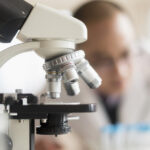 virusul prezent la 95 dintre oameni asociat cu scleroza multipla si cancer poate fi blocat de un nou anticorp 69a7bf9c85a6e