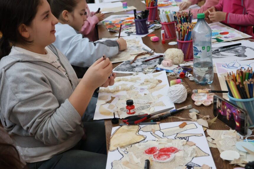 atelier de colaj cu tema de paste la muzeul de arta din constanta 69d76bfa0ff8b