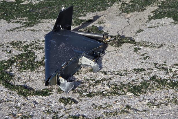 bucati de drona gasite pe plaja la tuzla fortele de ordine au asigurat perimetrul 69d02b6c56cb4