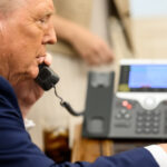 donald trump i a felicitat pe astronautii misiunii artemis 2 sunteti cu adevarat extraordinari astazi ati facut istorie 69d49d40b3062