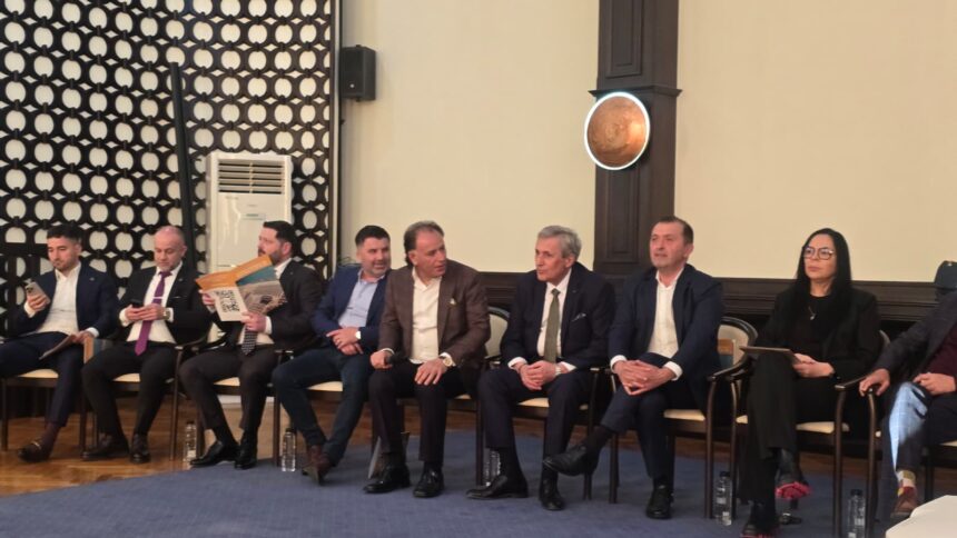 foto video operatorii din turism dezbat problema plajelor cu autoritatile locale cu o luna inainte de deschiderea sezonului estival 69cd37e8ee65b