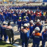 foto ziua 10 a protestului angajatilor damen shipyards mangalia sa primele zambete pe chipurile greu incercate vom lupta pentru drepturile noastre si noi toti vom tine acest santier in viata 69ccffadce340