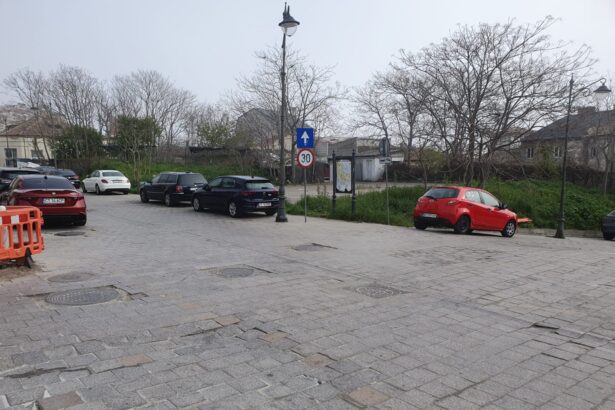 galerie foto casa ocupata ilegal in piata ovidiu o femeie ar fi fost agresata de persoanele care locuiesc acolo 69d4ddcca121f