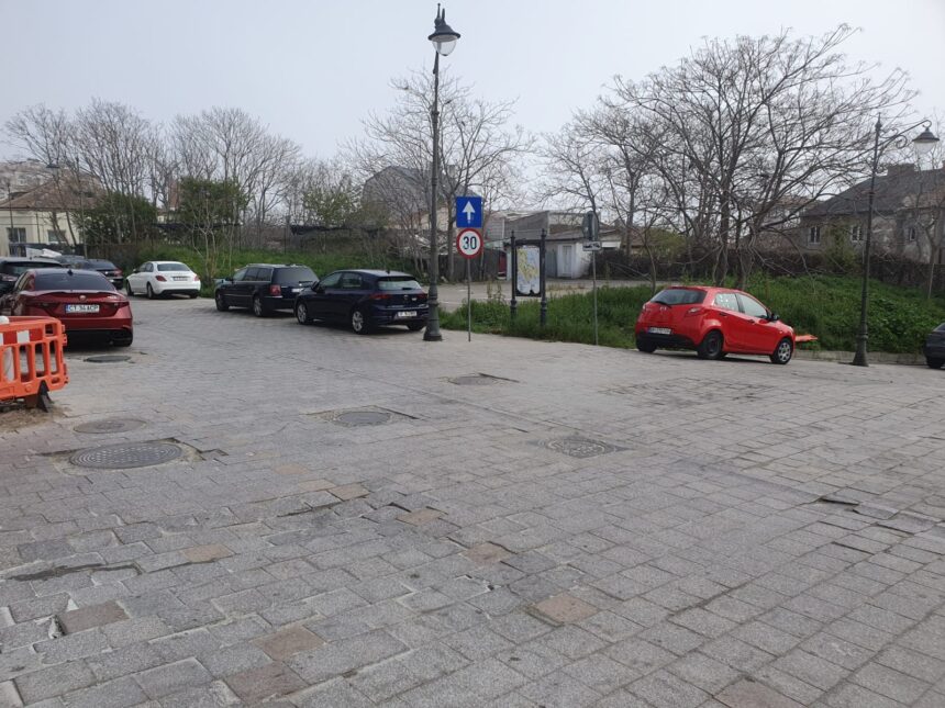 galerie foto casa ocupata ilegal in piata ovidiu o femeie ar fi fost agresata de persoanele care locuiesc acolo 69d4ddcca121f