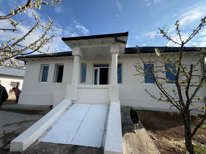 galerie fotovideo casa din topalu distrusa de incendiu reconstruita si utilata complet cu sprijinul presedintelui cj florin mitroi 69d7682889d3a