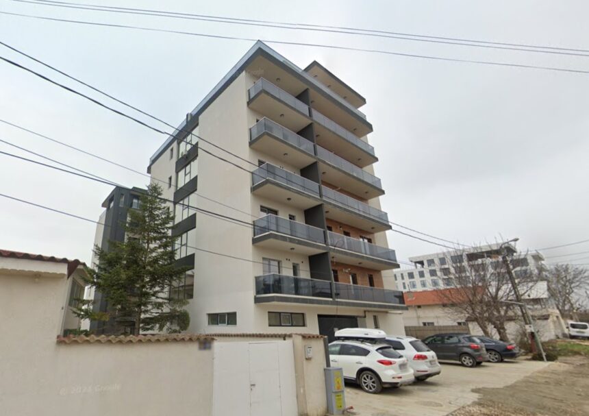 judecatorii anuleaza definitiv supraetajarea unui imobil din zona costiera din navodari vezi aici a cui este investitia 69d46d85290c4