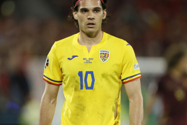 mesajul lui ianis hagi la moartea lui mircea lucescu mi ati oferit o onoare pe care o voi purta in suflet toata viata 69d5eea543d40