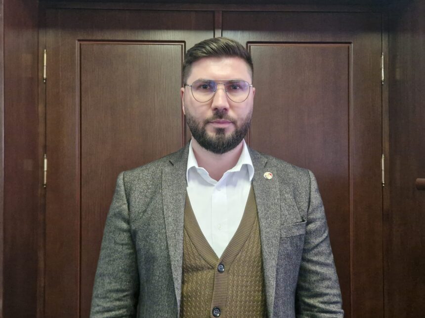 momente jenante in consiliul local cernavoda initiativa lui apostol de a avea un viceprimar a scos la iveala disperarea tuturor pentru o amarata de functie 69cd96a2b10cf