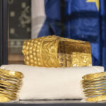 nicusor dan prima reactie dupa recuperarea coifului de la cotofenesti si a doua bratari dacice parte a identitatii noastre istorice 69ce924797894