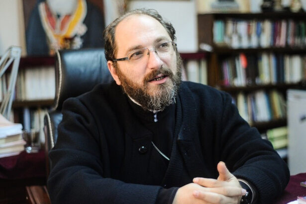 parintele necula dezbatere cu angajati din penitenciare am vazut condamnari inutile in timp ce hotii fac bani si mituiesc sistemele 69cdd4779b577