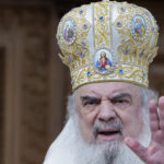 patriarhul daniel in pastorala de pasti este necesar sa fie afirmate cu tarie sfintenia casatoriei si solidaritatea in familie 69ce8b47450bb