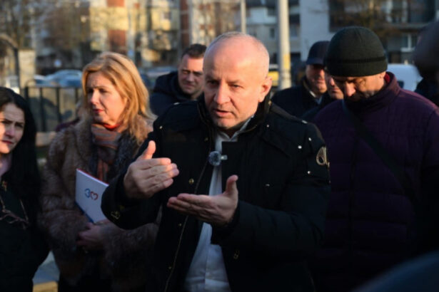 primarul din baia mare trimis in judecata pentru delapidare ar fi mers sute de kilometri cu masinile institutiei in interes personal 69d7715fc8b97