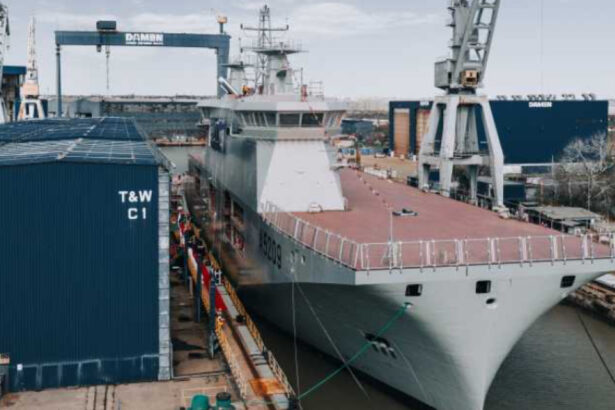 primul portavion pentru drone din europa a fost lansat la apa la galati 69d570218930e