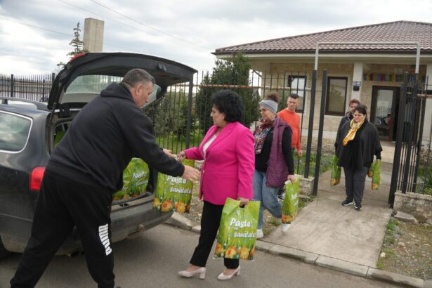 solidaritate si speranta pentru 350 de persoane defavorizate din cumpana in prag de paste 69d5f03f99bc0