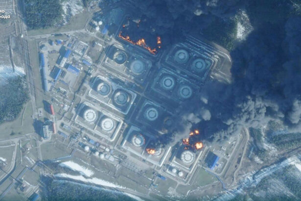 ucraina loveste rusia acolo unde o doare stergand intr o saptamana un profit de 1 miliard de dolari din petrol 69d5dd111b522