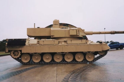 ucraina testeaza un tanc complet refacut in belgia o turela ultraperformanta asezata peste un model de blindat din razboiul rece 69d026941f5cb