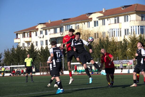 victorii pe linie pentru liderele celor trei serii din liga a v a in etapa de duminica 69d4debc01330