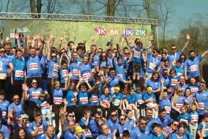 video 190 de angajati ai grupului digi au participat la competitia de alergare baneasa forest run 69d2a2f3b7cec