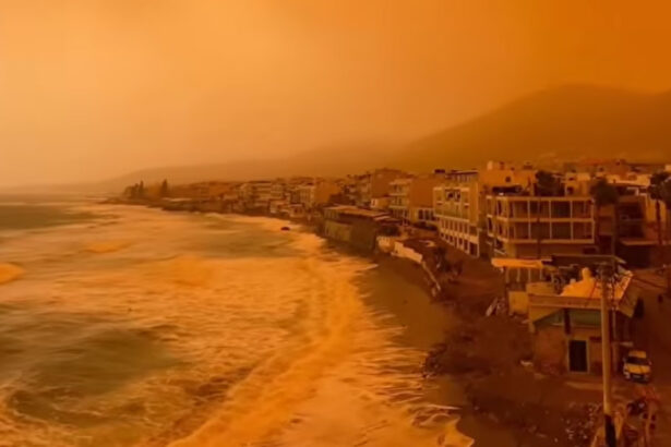 video imagini spectaculoase cu norul de praf saharian ce a acoperit turcia 69d00f9014015