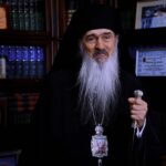 video ips teodosie mesaj de paste pentru credinciosi sa ne imbracam sufletul in lumina lui hristos sa fim buni si iertatori 69d7b5dfb7ce5