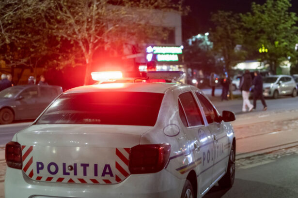 video scene violente la cluj livrator de mancare batut cu ranga si lovit cu masina politistii s au autosesizat 69d623633e842