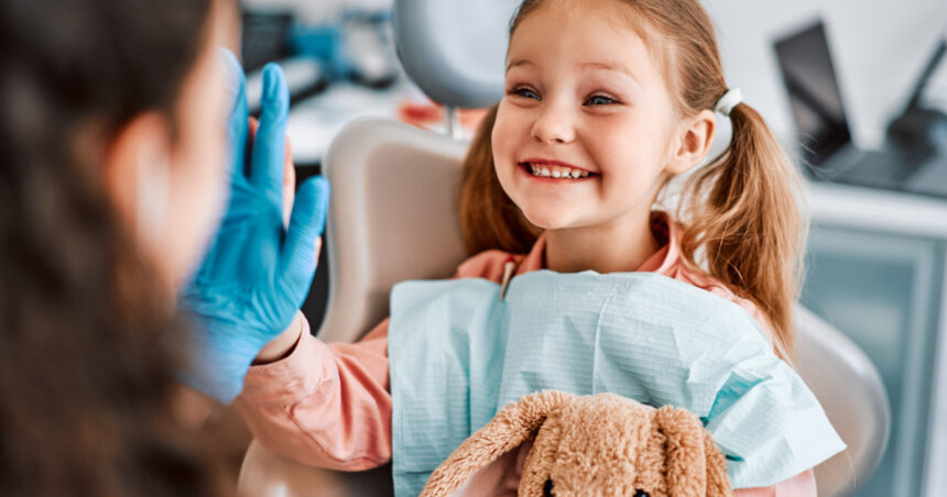 video un medic stomatolog scolar la 6 000 de elevi la sate exista doar opt cabinete in toata tara principala cauza este subfinantarea 69d1fda8e1055