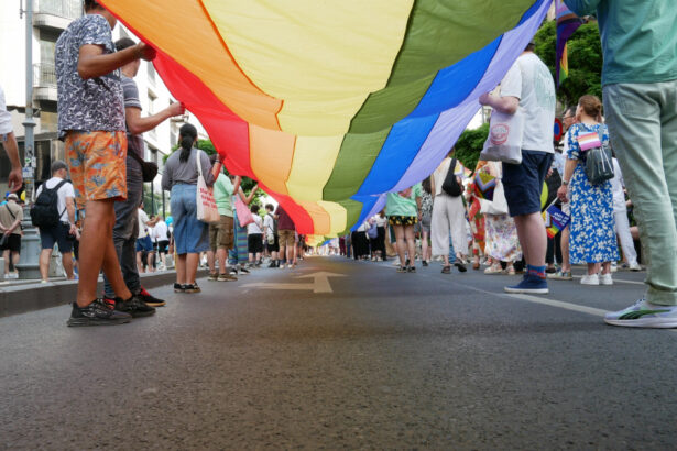 all of us tema bucharest pride 2026 marsul va fi pe 13 iunie organizatorii pregatesc un manifest cu revendicari pentru politicieni 69fca8b715f31