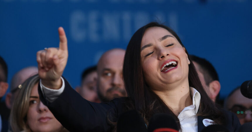 anamaria gavrila dupa discutiile cu nicusor dan pot va sustine orice formula pro occidentala de guvernare 6a0b2816e0a20