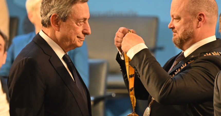 avertismentul lui mario draghi in era trump pentru prima data europa este cu adevarat singura impreuna 6a05d8ad04362