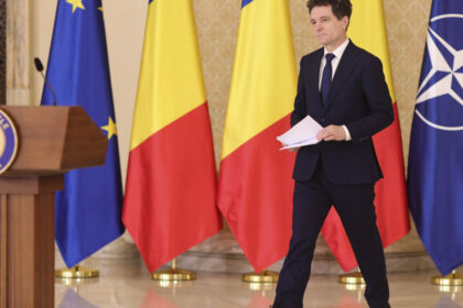 buzoianu despre anularea receptiei organizate de presedintie pentru ziua europei semnalul e ca ne concentram pe crizele de acum 69fdcc82f1b45