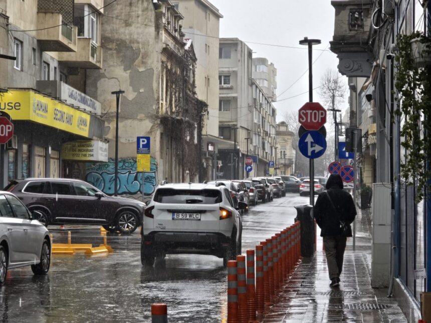 cod galben in municipiul constanta vijelii descarcari electrice si grindina 6a0db873bf3d4